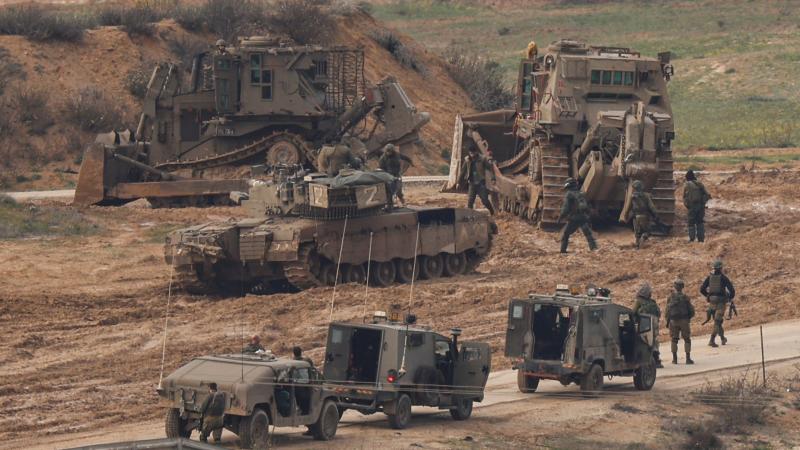 تحدّث جنود  إسرائيليون عن تحدي القتال في أرض مجهولة رغم القدرات العسكرية التي يملكها الاحتلال- رويترز