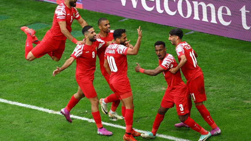 سيواجه المنتخب الأردني في نصف نهائي كأس آسيا 2023 الفائز من مواجهة أستراليا وكوريا الجنوبية - رويترز