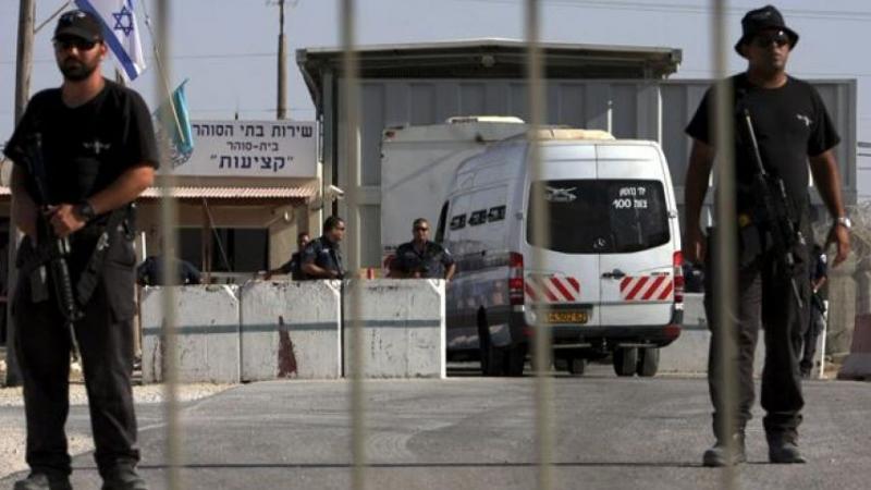 تتعرض الأسيرات الفلسطينيات في سجن الدامون للضرب والتنكيل