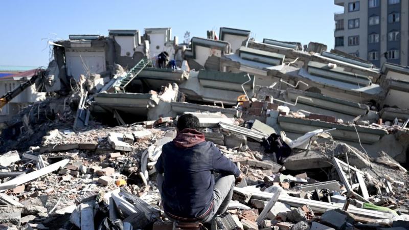 دعمت منظمة الصحة العالمية المناطق المتضررة من الزلزال في تركيا وسوريا في المجال الصحي - غيتي