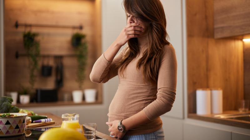 تعاني الحوامل المصابات بتسمم الحمل من ارتفاع في ضغط الدم يترافق مع مستويات عالية من الزلال أو البروتين في البول - غيتي