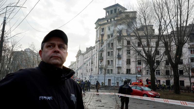 انفجارات في وسط العاصمة الأوكرانية كييف - رويترز