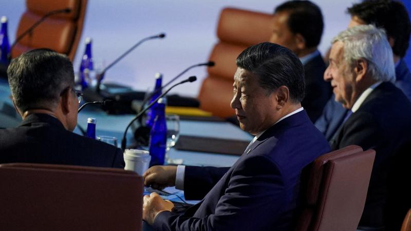 التقى الرئيس الصيني ممثّلين عن قطاع الأعمال الأميركي