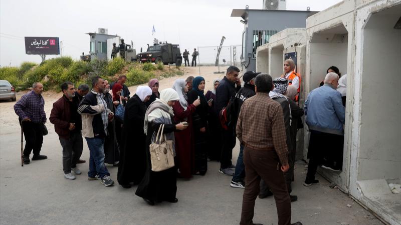تحظر السلطات الإسرائيلية وصول سكان غزة إلى القدس إلا بعد الحصول على تصاريح خاصة