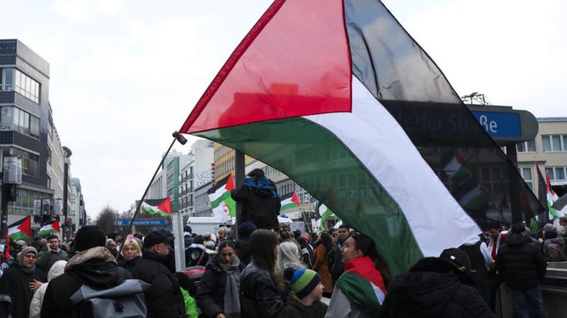 الجالية الفلسطينية والعربية تندد من برلين بخطط اجتياح الاحتلال لمدينة رفح - غيتي