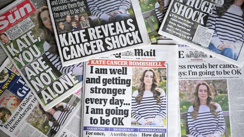 هيمن خبر تشخيص إصابة أميرة ويلز كيت ميدلتون بالسرطان، على الصفحات الأولى للصحف البريطانية