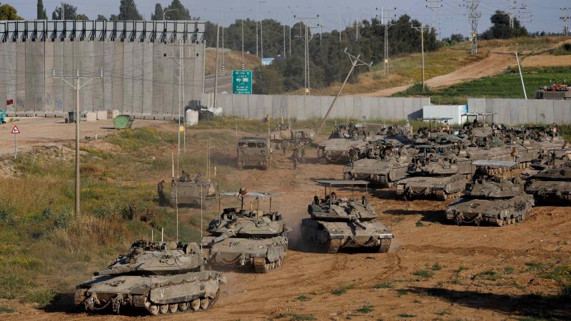 يرى الكاتب الإسرائيلي أن إسرائيل مُنيت في غزة بهزيمة كاملة - رويترز