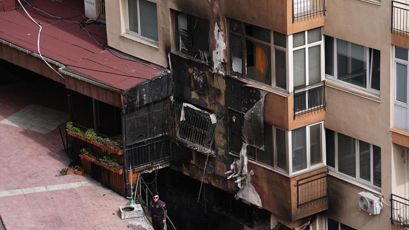 أشار رئيس بلدية اسطنبول إلى وجود ملهى ليلي في الطابق السفلي للمبنى