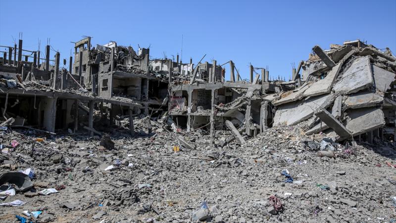 محى القصف الإسرائيلي ملامح مناطق بأكملها في قطاع غزة- الأناضول