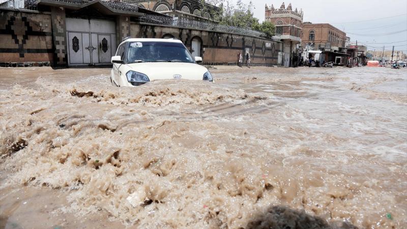 أدت الفيضانات إلى أضرار في عدد من المحافظات الشرقية في اليمن