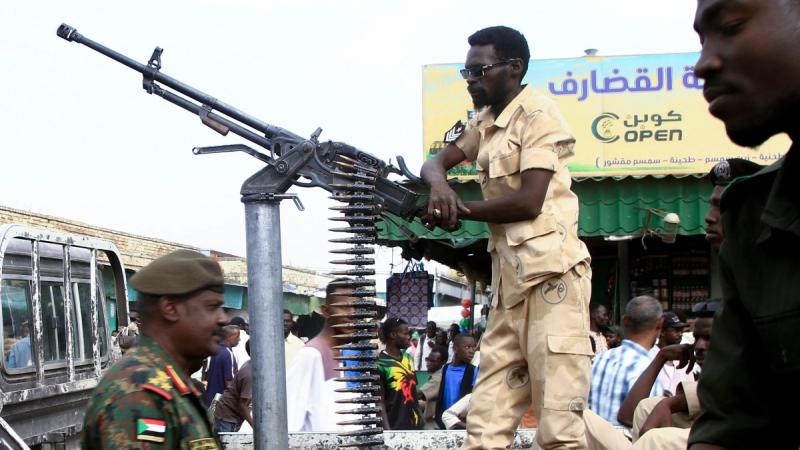 مسيرات "الدعم السريع" تقصف ولاية القضارف والجيش السوداني يتقدم في الجزيرة - أ ف ب