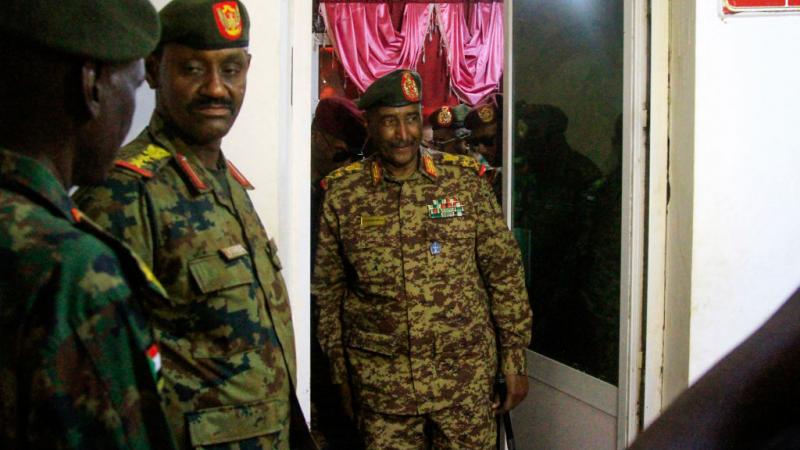 ذكرت مصادر الجيش السوداني أن أيًا من الطائرات المسيرة لم تصب هدفها - غيتي