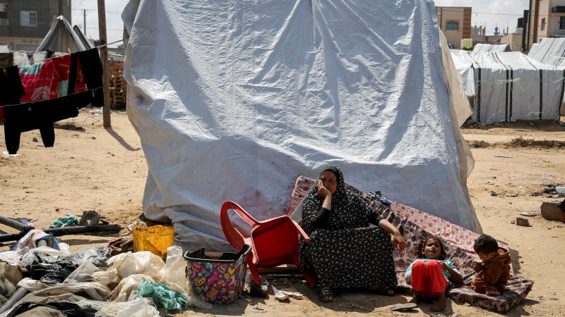 صحة غزة تعلن أن إغلاق معبر رفح منع دخول الأدوية وخروج الجرحى للعلاج - رويترز