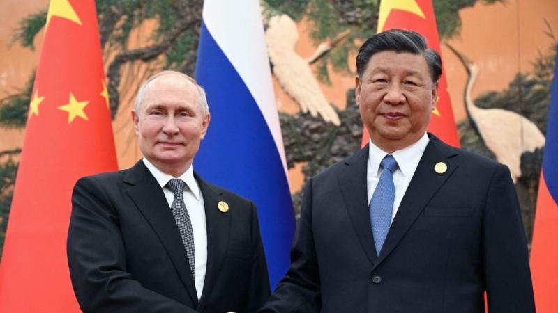 تحدث الرئيس الصيني شي جينبينغ ونظيره فلاديمير بوتين كثيرًا عن الصداقة "غير المحدودة" بين بلديهما