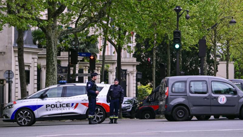 جرت الحادث في قسم للشرطة بالعاصمة باريس