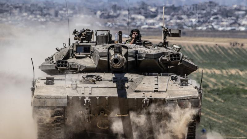 اشتعلت محاور التوغل الإسرائيلي في غزة باشتباكات طاحنة فتكبدت القوات المعادية خسائر في الجنود والآليات - غيتي