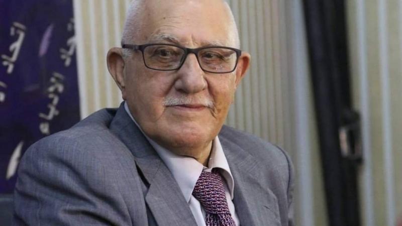 الكاتب الراحل باسم عبد الحميد حمودي